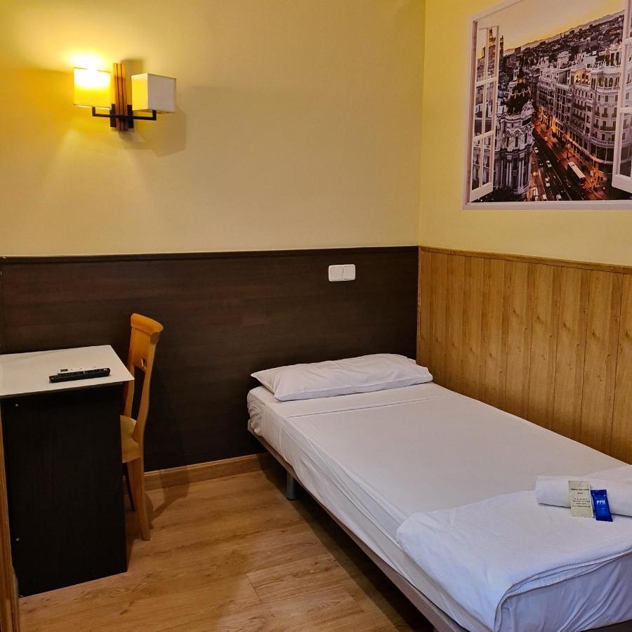 Oporto Gasthuis 2*